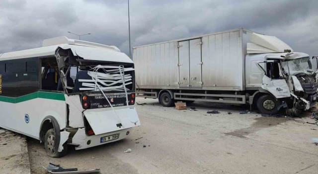 Çorluda trafik kazası: 3 yaralı