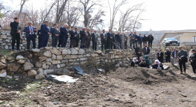 Çukurcada deprem şehitleri anıldı