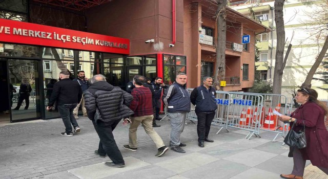 Cumhurbaşkanı adaylarından 11i için 100 bin imza sürecinde üçüncü gün
