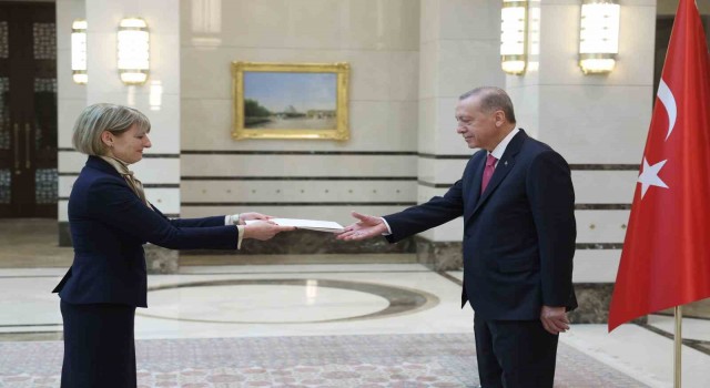 Cumhurbaşkanı Erdoğan, Birleşik Krallık Büyükelçisi Jill Morrisi kabul etti