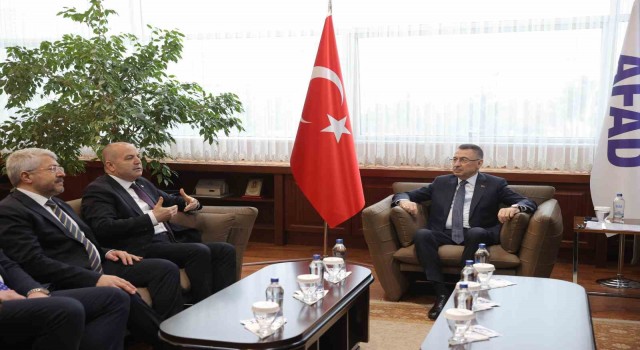Cumhurbaşkanı Yardımcısı Oktay, Anavatan Partisi Genel Başkanı Çelebi ile bir araya geldi