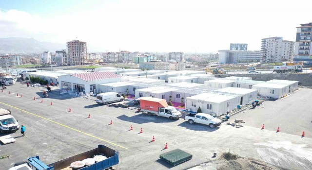Defnede yılda 250 bin kişiye hizmet vermesi planlanan hastane yarın açılıyor