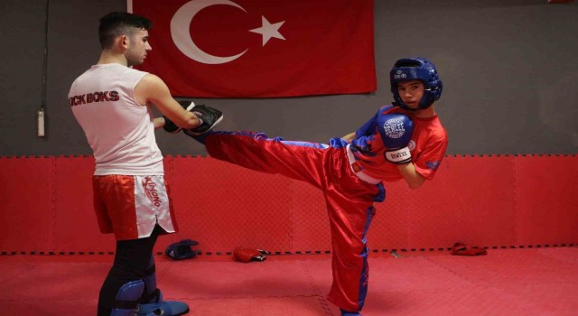 Denenmek için gitti şampiyon oldu