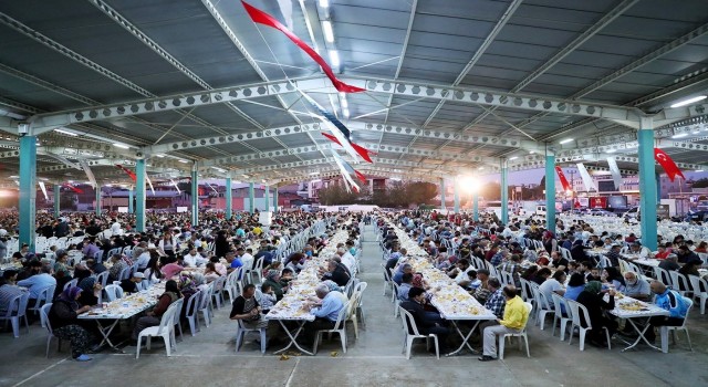 Denizli Hatay Samandağda üç bin kişilik iftar ve sahur verilecek