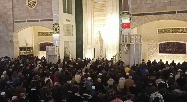 Denizlide Berat Kandili dualarla idrak edildi