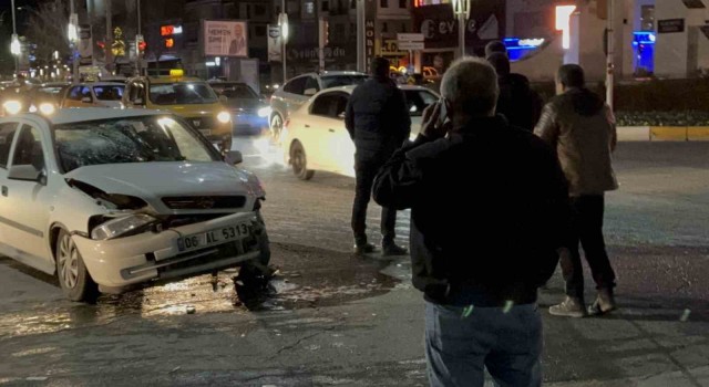 Deprem bölgesi Nurdağından babasının cenazesine geldi, kaza yaptı