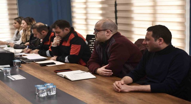 Deprem bölgesindeki izlenimler masaya yatırıldı