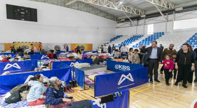 Deprem bölgesinden yoğun göç alan Mersin destek bekliyor