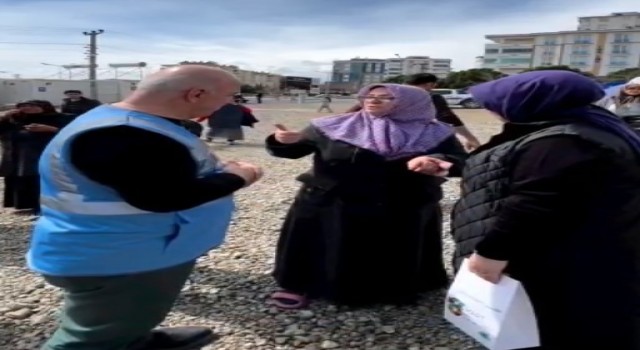 Depremzede kadından duygu dolu sözler: Herkes gitti, sadece devletimiz kaldı