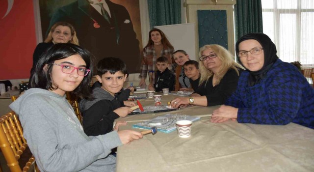 Depremzedelere Şehzadeler Belediyesinden moral etkinliği