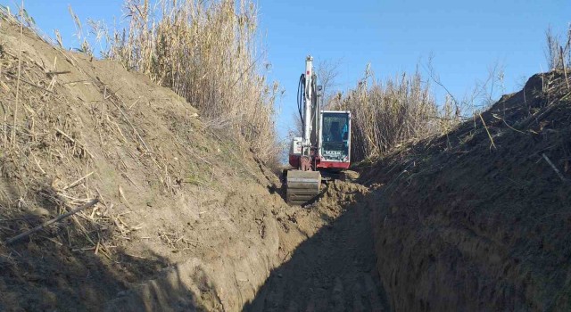 Dere yatakları temizleniyor, tarım arazileri koruma altına alınıyor