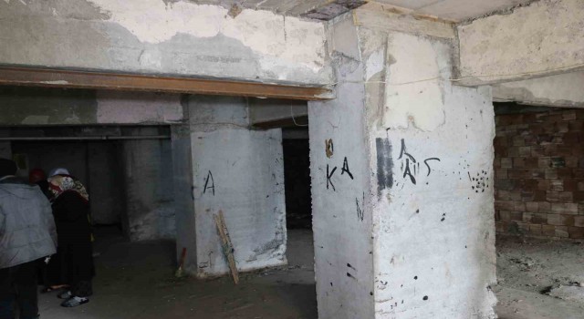 Diyarbakırda 2011 yılında güçlendirme yapılan bina şiddetli depreme rağmen ayakta kaldı