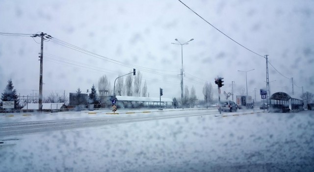 Doğu Anadoluda yağmur yüksek kesimlerde kar bekleniyor