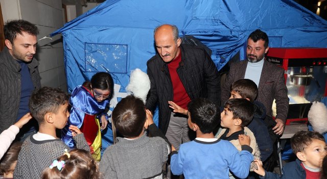 Dulkadiroğlu’nda çocuklara moral çadırı kuruldu