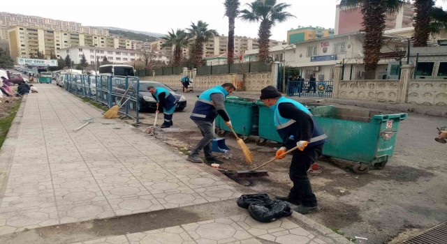 Dulkadiroğlunda çevre ekiplerinin yoğun çalışması sürüyor