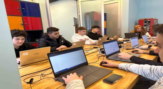 Dünyanın en popüler programlama dili akademi Beyoğlunda