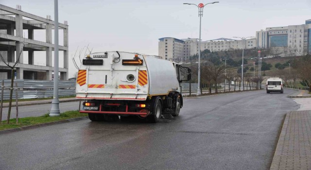 Düzce Üniversitesi araç filosuna yeni bir araç daha ekledi
