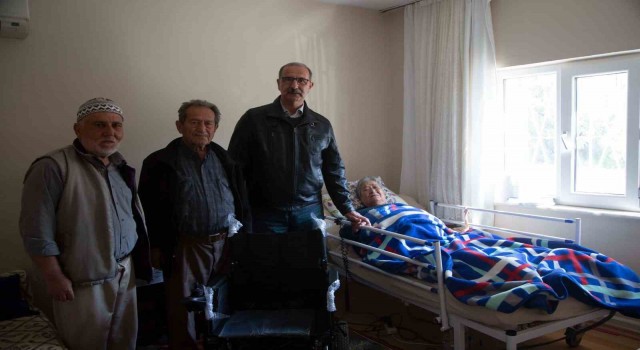 Efeler Belediyesi, dezavantajlı vatandaşlarla dayanışmayı sürdürüyor
