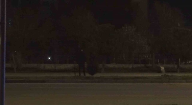 Ege Üniversitesinden randevu alamıyorum deyip tüfekle rastgele ateş açtı