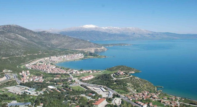 Eğirdirde depremzede sayısı 708 oldu
