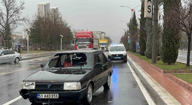 Elazığda otomobilin çarptığı çocuk yaralandı