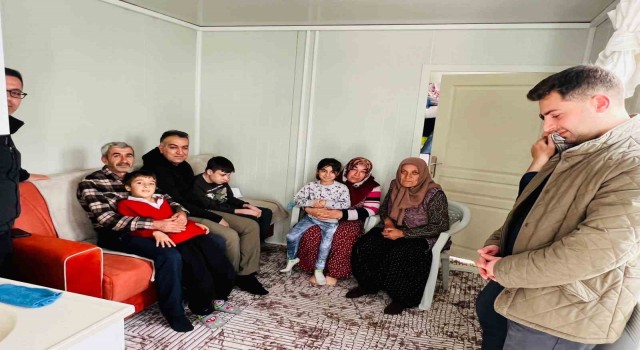 Engelli depremzede çocuktan Vali Çağataya çay daveti