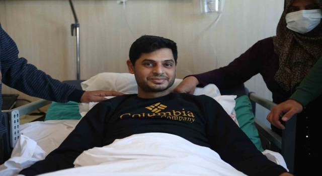 Enkazdan 261 saat sonra kurtarılan Mustafa Avcı, hastaneden yürüyerek çıkmak istiyor