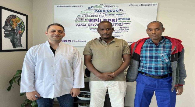 Epilepsi hastası şifayı Türkiyede beyin pili ameliyatında buldu
