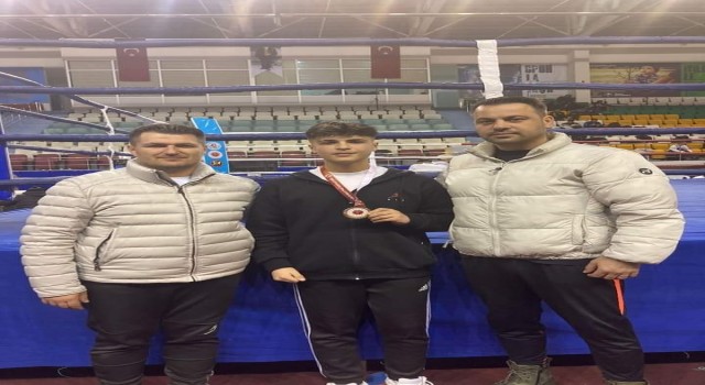 Eskişehire Muay Thaiden bir madalya