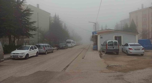 Eskişehirin yüksek kesimlerinde sis etkili oldu