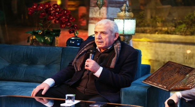 Eyüpsultanda İnsanın Geleceği söyleşisinin konuğu Gazeteci-Yazar Mehmet Ali Bulut oldu