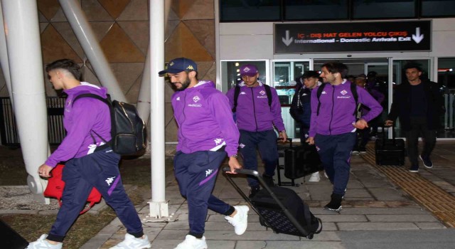 Fiorentina, Sivasspor maçı için kente geldi