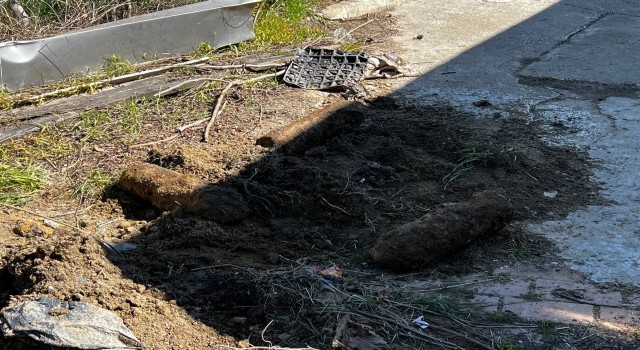 Geliboluda Çanakkale Savaşlarından kaldığı değerlendirilen 4 adet patlamamış top mermisi bulundu