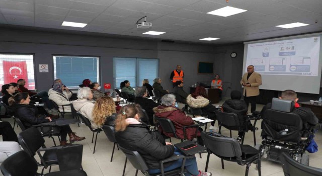 Gemlikin afet destek gönüllüleri eğitimlere başladı
