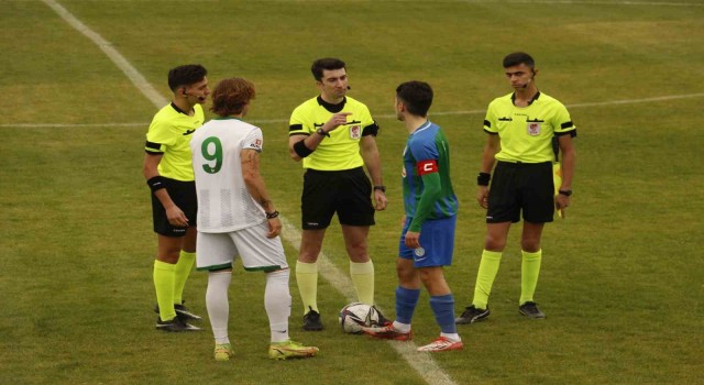 Genç horozlar Rizeyi elinden kaçırdı