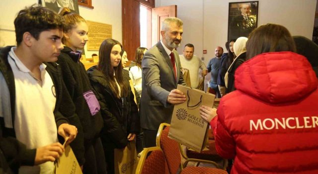 Gölcük’te kitap tutkunları ödüllendirildi
