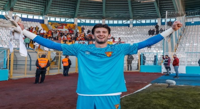 Göztepe, Arda Özçimenin sözleşmesini uzattı