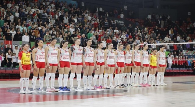 Göztepe Voleybol, zirvedeki yerini sağlamlaştırmak istiyor