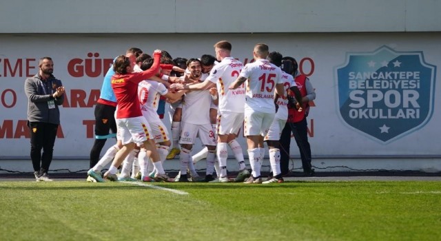 Göztepenin gözü play-offta