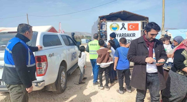 Haniden Adıyamandaki depremzede çocuklara 6 bin oyuncak