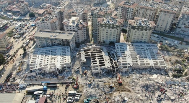 Hataydaki Rönesans Rezidans İnşaatın yapı denetim sorumlusu tutuklandı