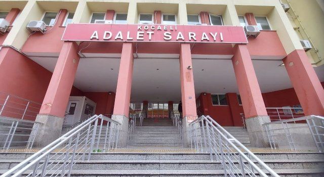 Hem parasından hem de iş hayalinden oldu