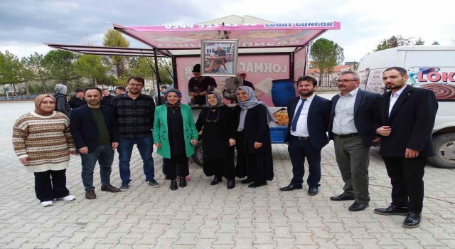 Hisarcık Atatürk İlkokulunda vefat eden müdür yardımcısı için lokma hayrı