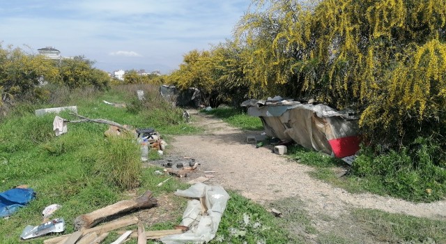 Hurdacı kaldığı barakada yaralı halde bulundu