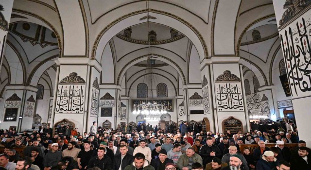 İlk teravih Ulu Camide