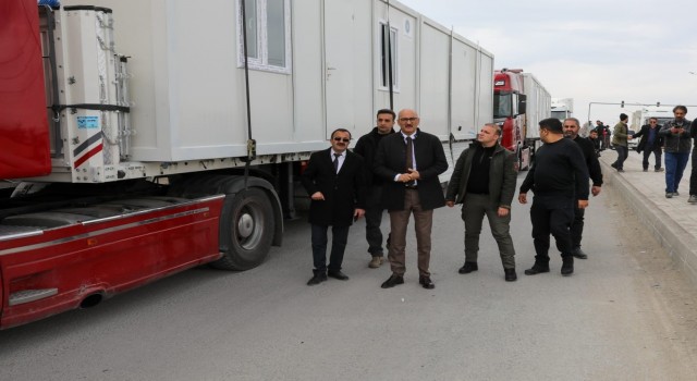 İpekyolu Belediyesinden deprem bölgesine konteyner desteği