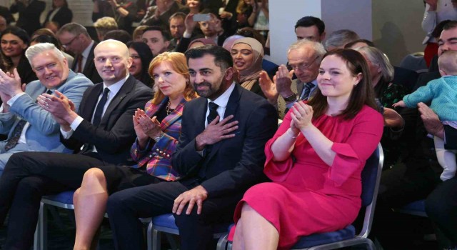 İskoçya Ulusal Partisinin yeni lideri Humza Yousaf oldu