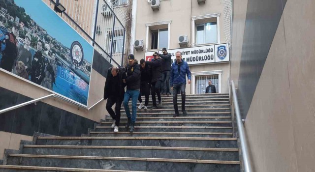 İstanbulda 2 milyon lira vurgun yapan dolandırıcılık çetesi çökertildi