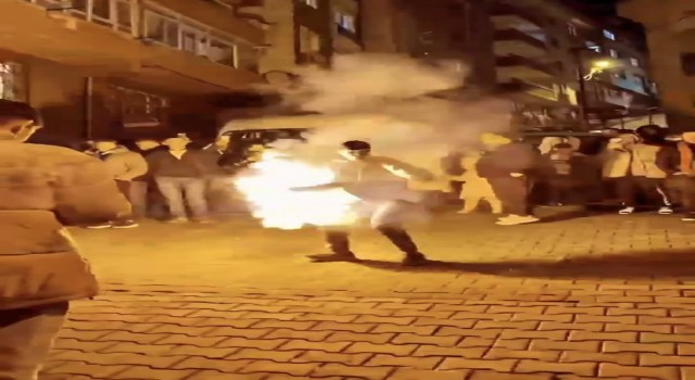 İstanbulda asker eğlencelerinde korkutan meşaleli danslar kamerada