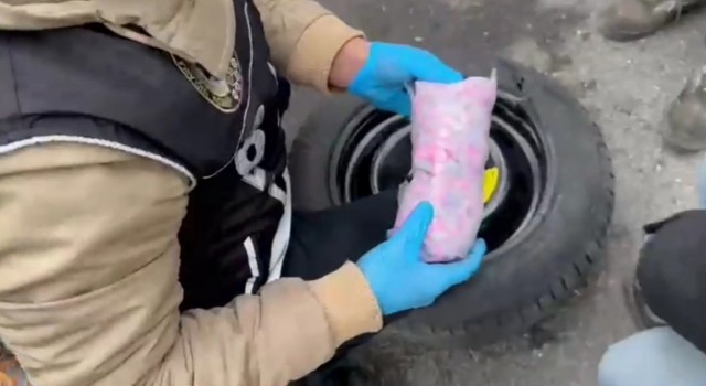 İzmirde otomobil lastiğinden zehir çıktı
